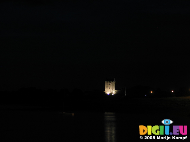 27036 Dunguaire Castle by night from Kinvara